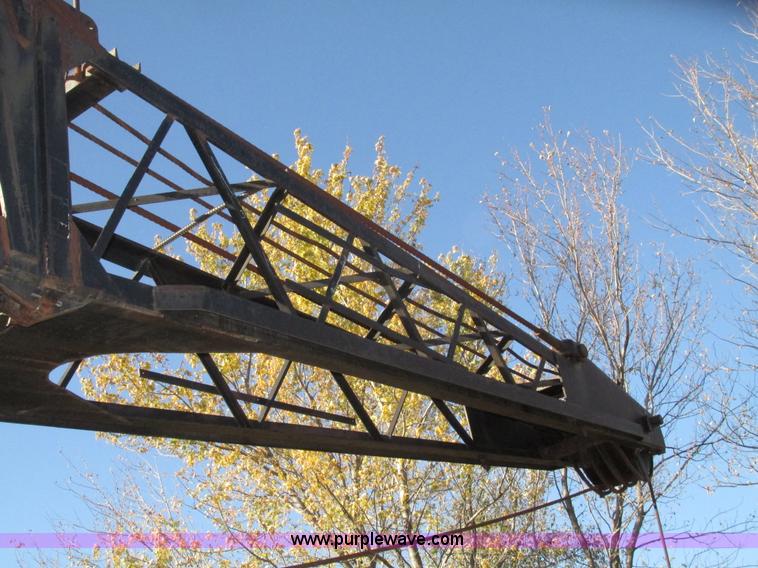 image for item G9907 1965 Link Belt HC-78 truck crane