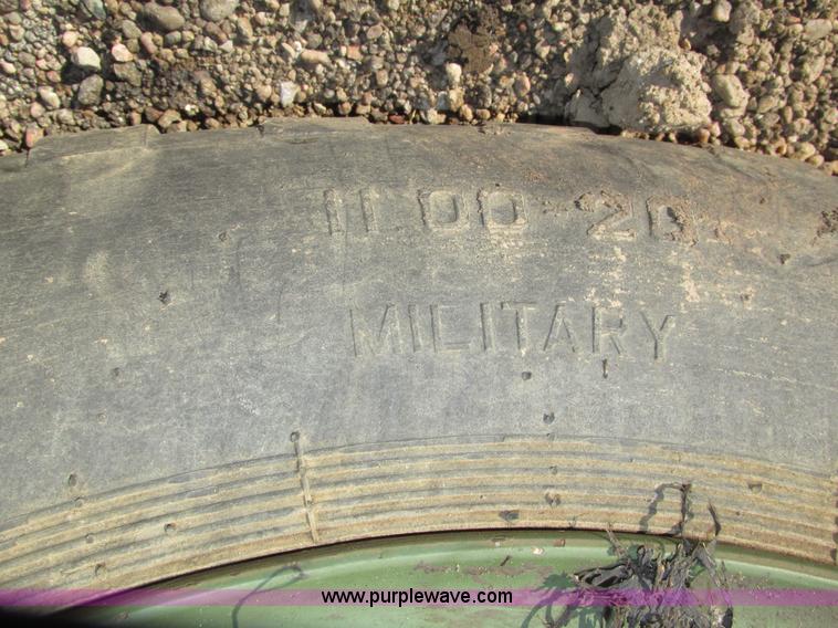 image for item G9908 1975 P & H MT-250 hydraulic crane