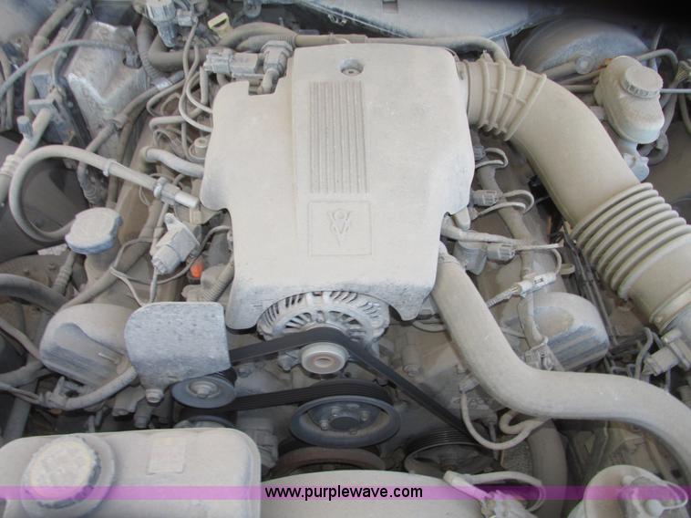 image for item G9910 2004 Ford Crown Victoria Police Interceptor