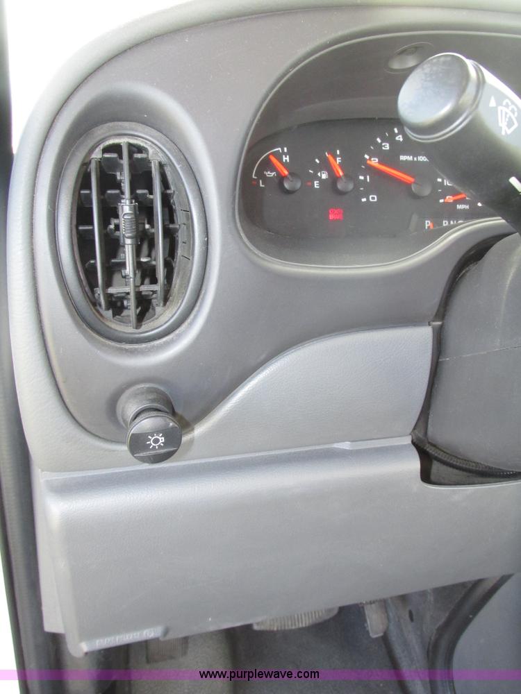 image for item G9911 2008 Ford E450 Super Duty Goeshen coach bus