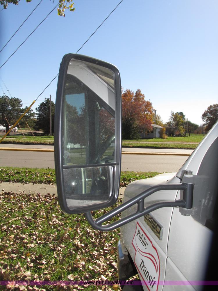 image for item G9911 2008 Ford E450 Super Duty Goeshen coach bus