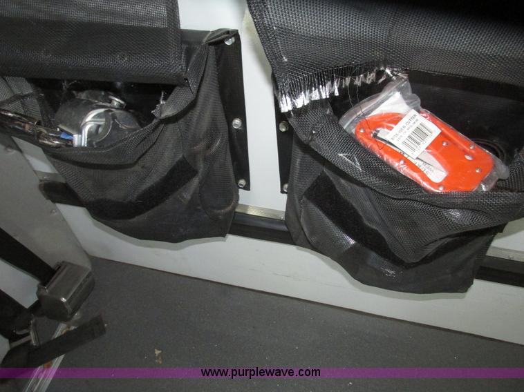 image for item G9911 2008 Ford E450 Super Duty Goeshen coach bus