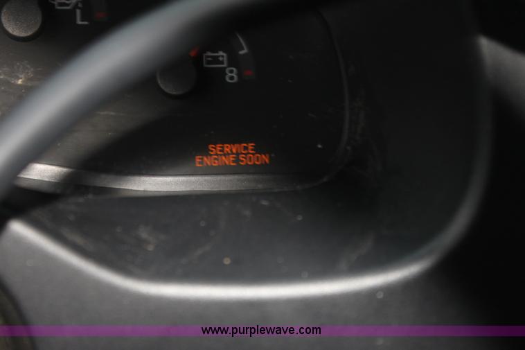 image for item H2043 1998 Ford Club Wagon van