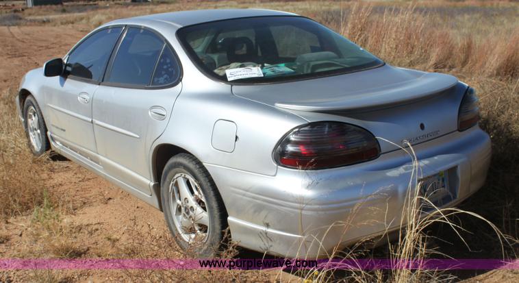 image for item H2044 2001 Pontiac Grand Prix GT