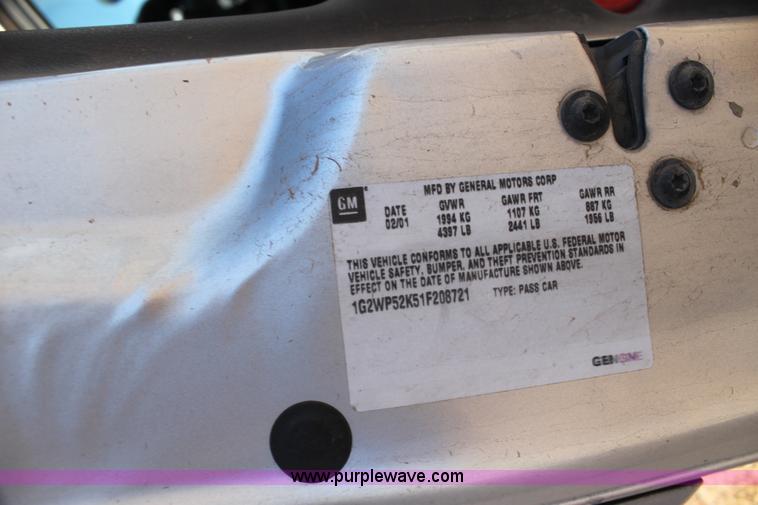 image for item H2044 2001 Pontiac Grand Prix GT