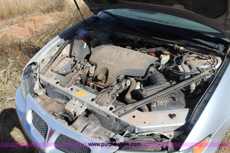image for item H2044 2001 Pontiac Grand Prix GT