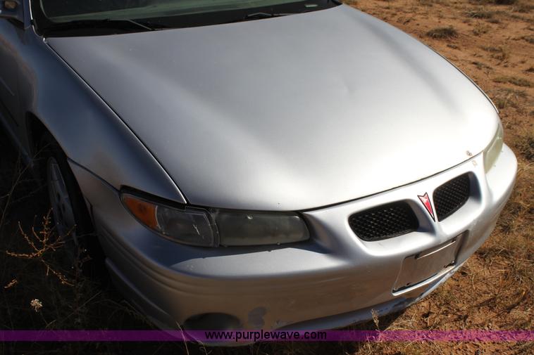 image for item H2044 2001 Pontiac Grand Prix GT