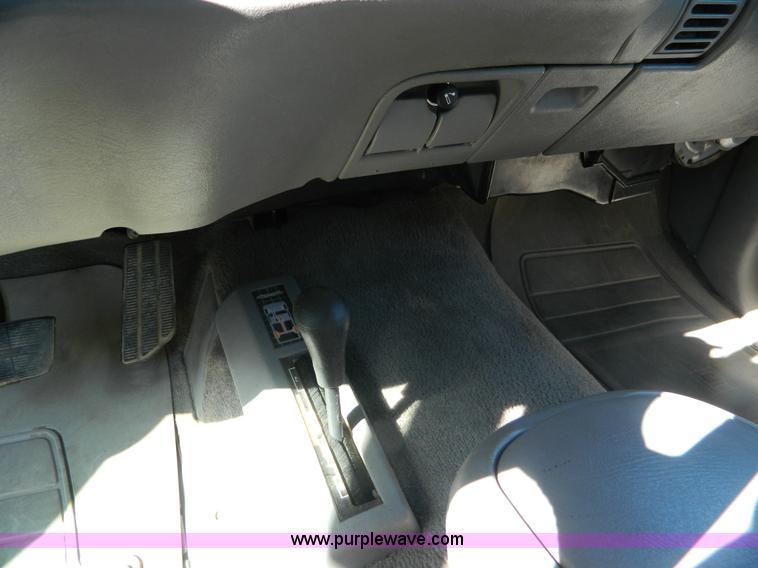 image for item H2343 1996 Chevrolet 1500 Z71 Ext. Cab pickup truck