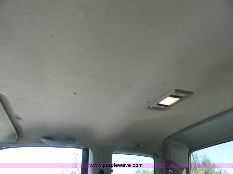 image for item H2343 1996 Chevrolet 1500 Z71 Ext. Cab pickup truck