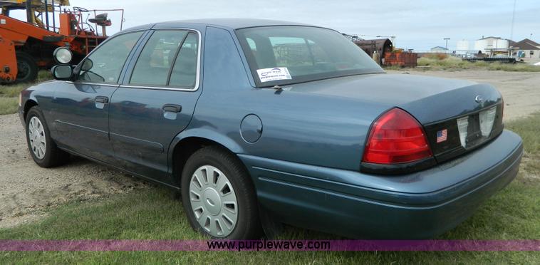 image for item H2373 2008 Ford Crown Victoria Police Interceptor