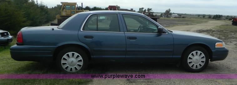 image for item H2373 2008 Ford Crown Victoria Police Interceptor