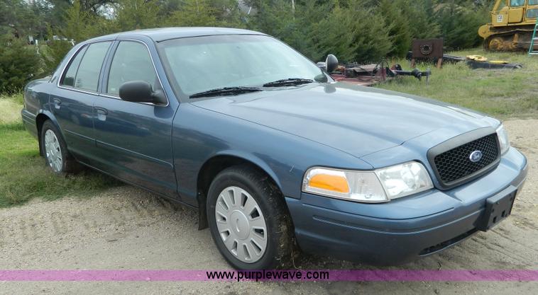 image for item H2374 2008 Ford Crown Victoria Police Interceptor