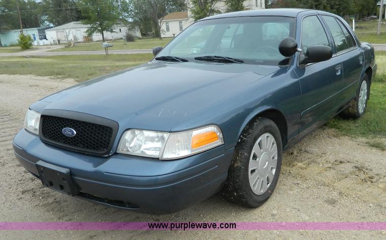 image for item H2374 2008 Ford Crown Victoria Police Interceptor