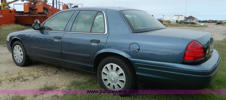 image for item H2374 2008 Ford Crown Victoria Police Interceptor
