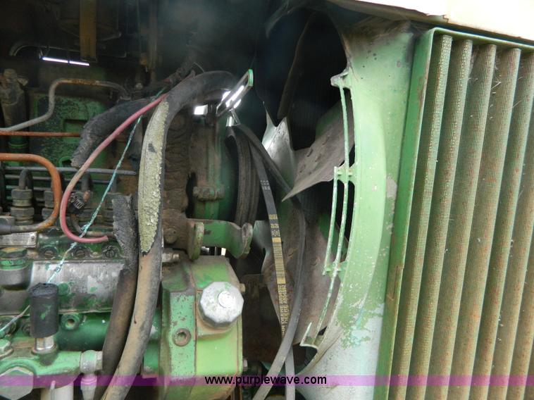 image for item H2375 1975 John Deere 4430 tractor