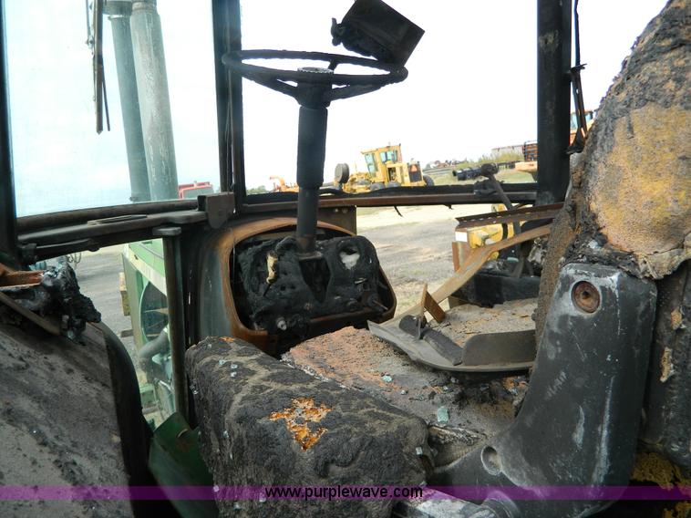 image for item H2375 1975 John Deere 4430 tractor