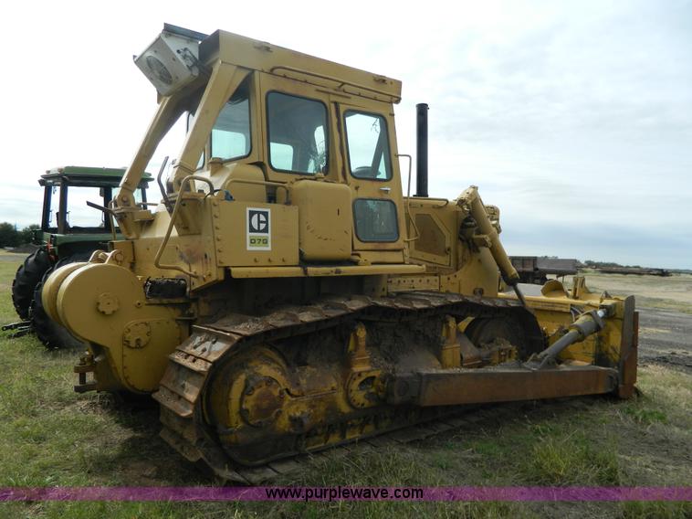image for item H2376 1988 Caterpillar D7GE2 dozer