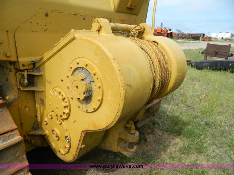 image for item H2376 1988 Caterpillar D7GE2 dozer