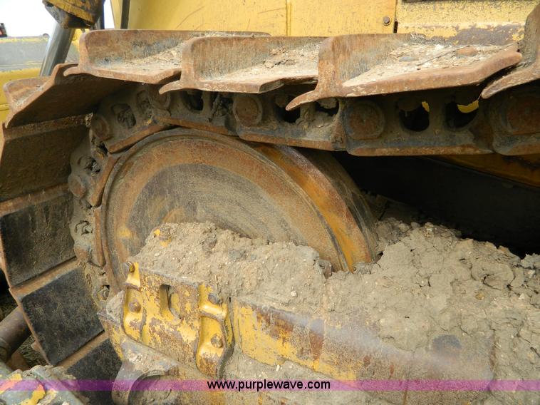 image for item H2376 1988 Caterpillar D7GE2 dozer