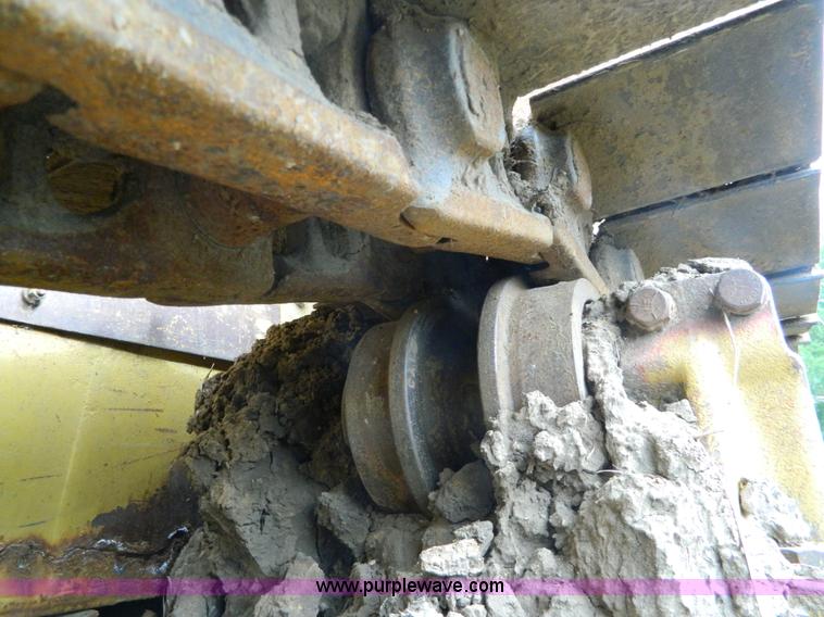 image for item H2376 1988 Caterpillar D7GE2 dozer
