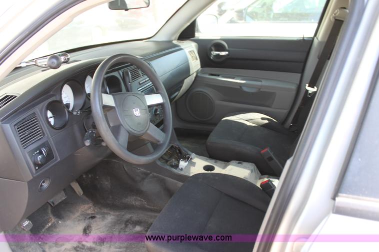 image for item H8775 2007 Dodge Charger