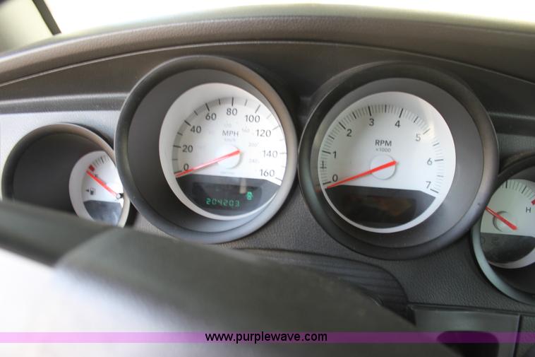 image for item H8775 2007 Dodge Charger