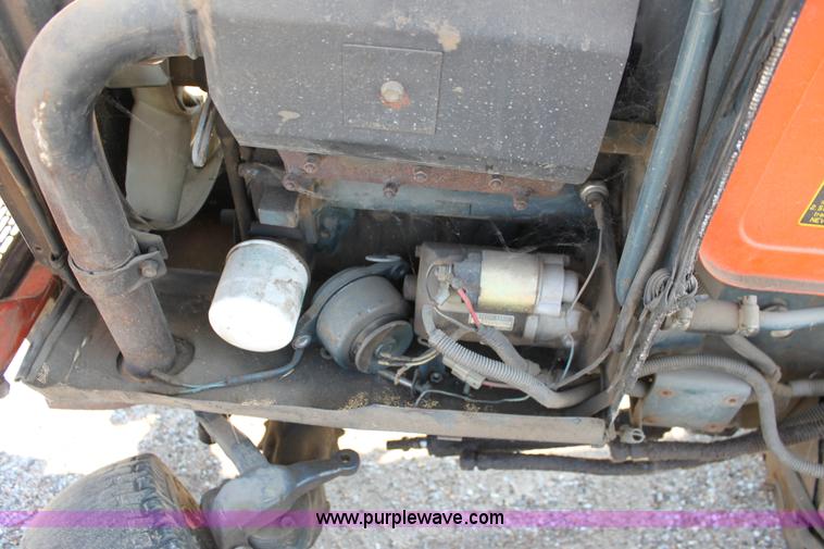 image for item H8789 Kubota F2000 lawn mower