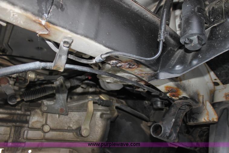 image for item H8793 1991 Mitsubishi Kei pickup truck