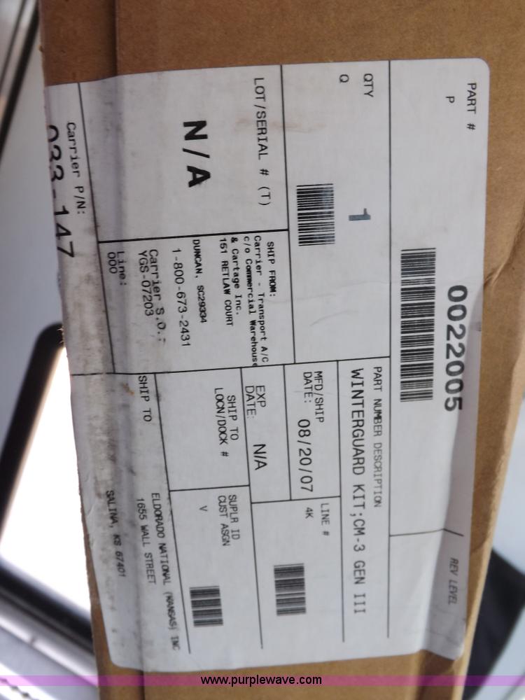 image for item H9091 2007 Ford 801 bus