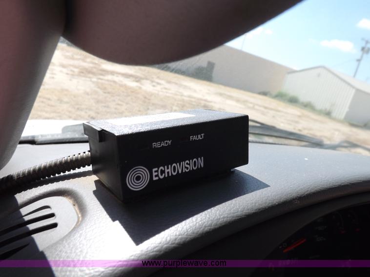 image for item H9091 2007 Ford 801 bus