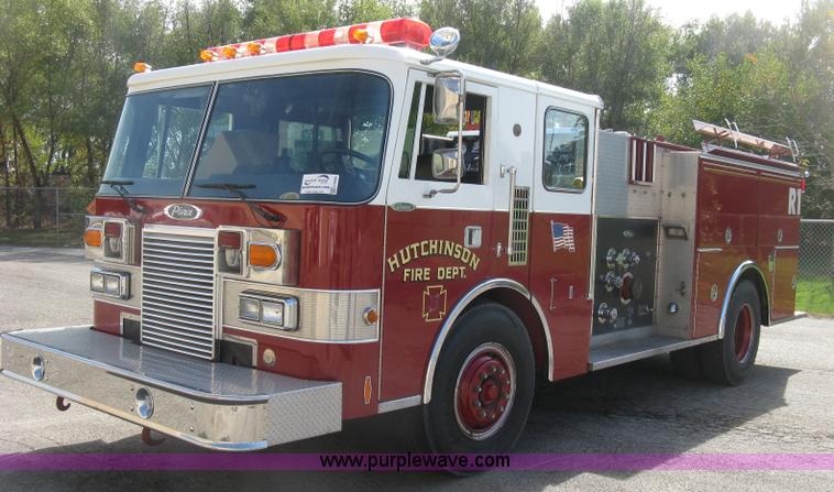 image for item H9469 1988 Pierce pumper fire truck