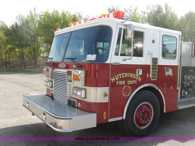 image for item H9469 1988 Pierce pumper fire truck