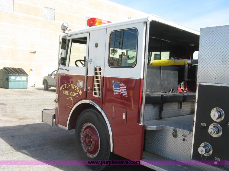 image for item H9469 1988 Pierce pumper fire truck