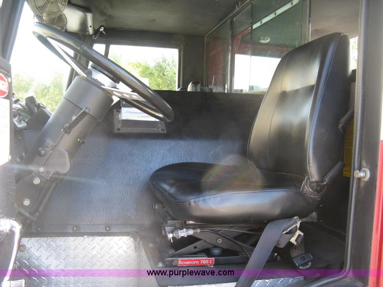 image for item H9469 1988 Pierce pumper fire truck