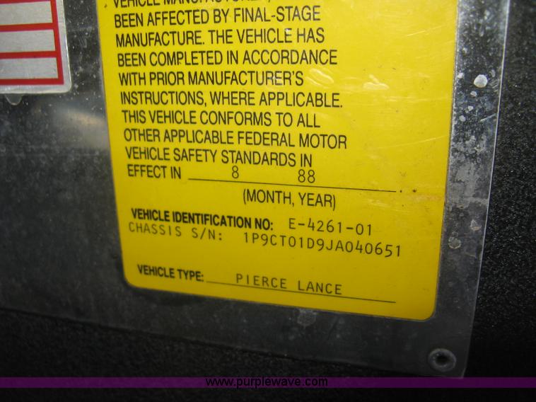 image for item H9469 1988 Pierce pumper fire truck