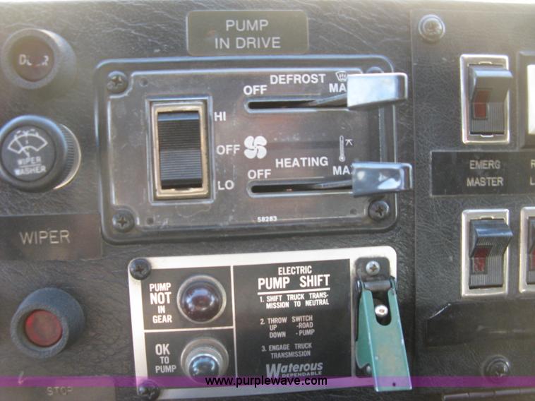 image for item H9469 1988 Pierce pumper fire truck