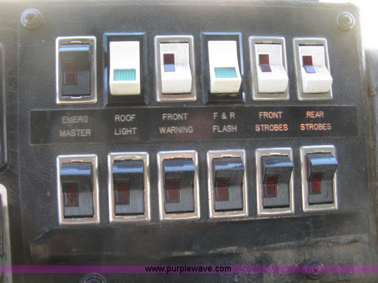 image for item H9469 1988 Pierce pumper fire truck