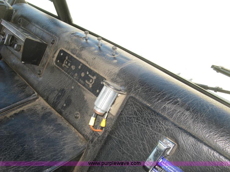 image for item H9469 1988 Pierce pumper fire truck