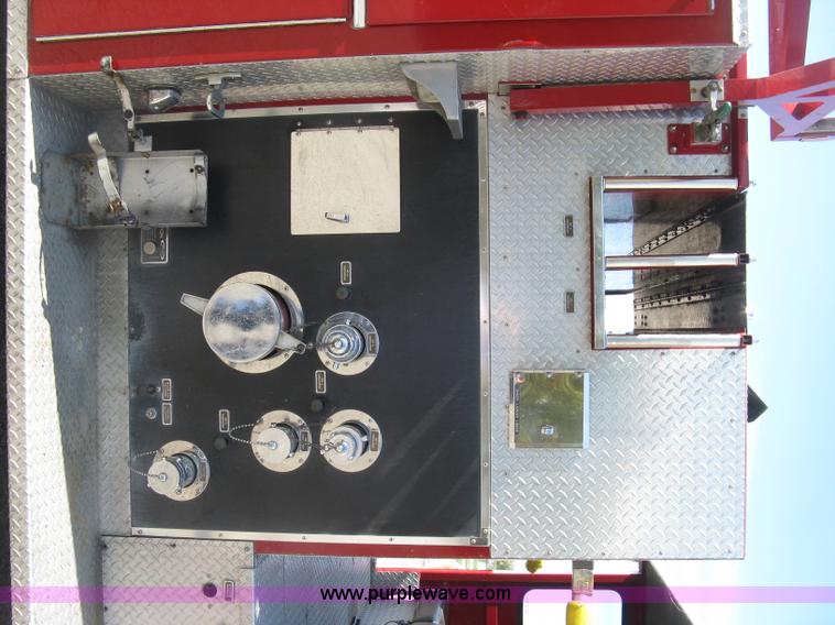 image for item H9469 1988 Pierce pumper fire truck