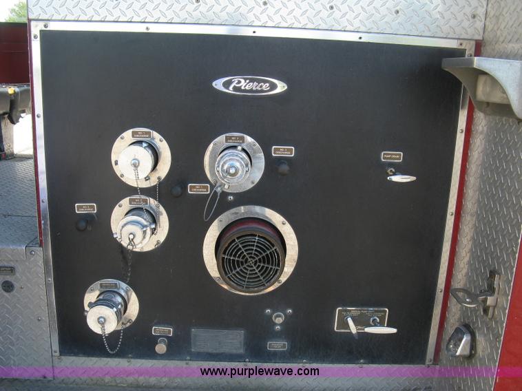 image for item H9469 1988 Pierce pumper fire truck