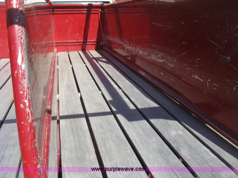 image for item H9469 1988 Pierce pumper fire truck