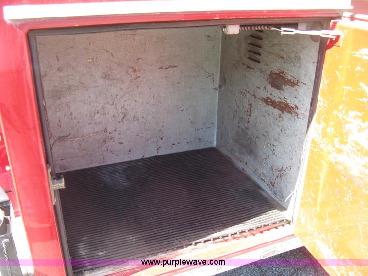 image for item H9469 1988 Pierce pumper fire truck