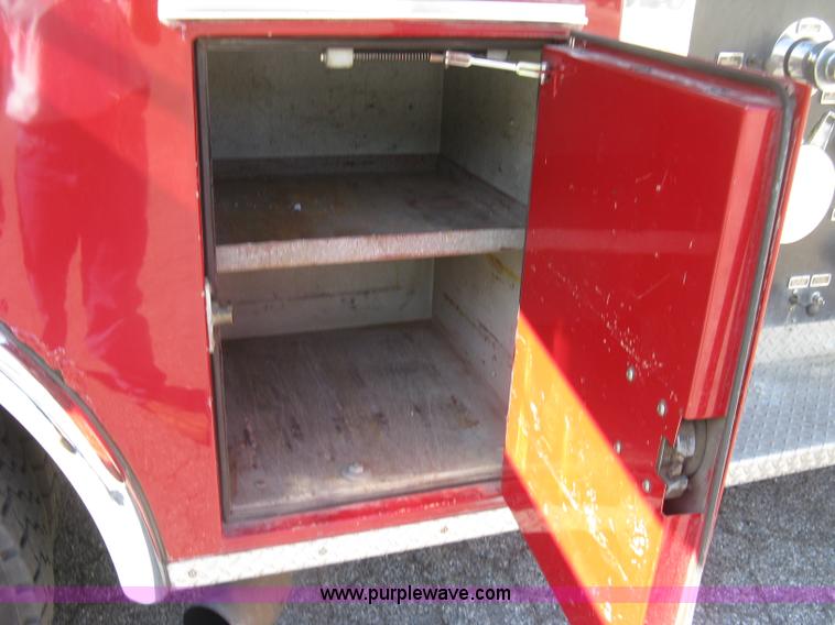 image for item H9469 1988 Pierce pumper fire truck