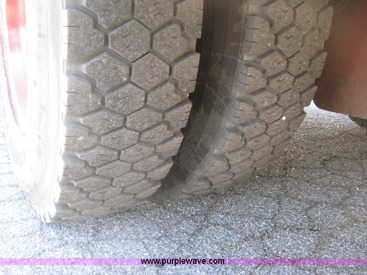 image for item H9469 1988 Pierce pumper fire truck