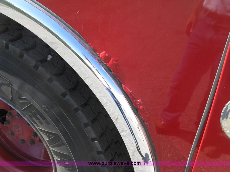 image for item H9469 1988 Pierce pumper fire truck