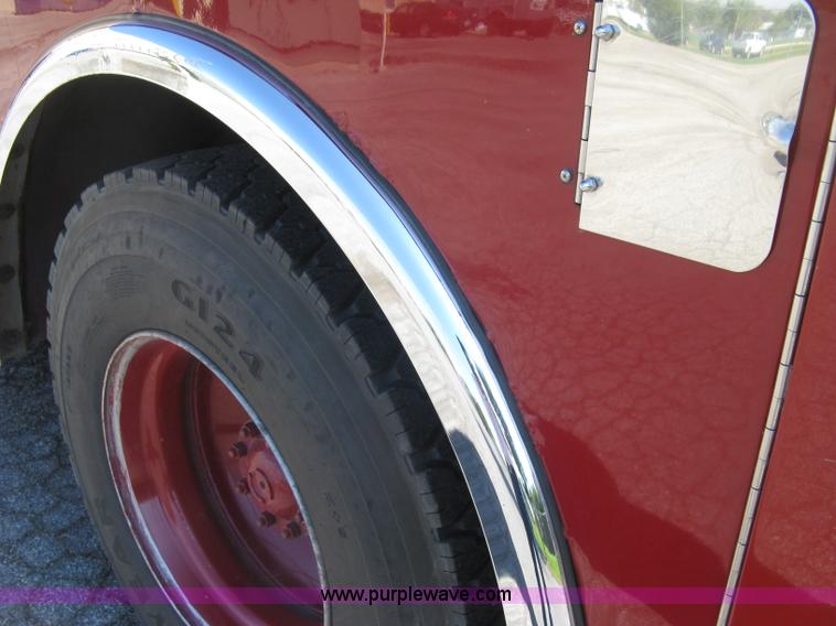 image for item H9469 1988 Pierce pumper fire truck