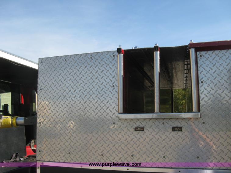 image for item H9469 1988 Pierce pumper fire truck