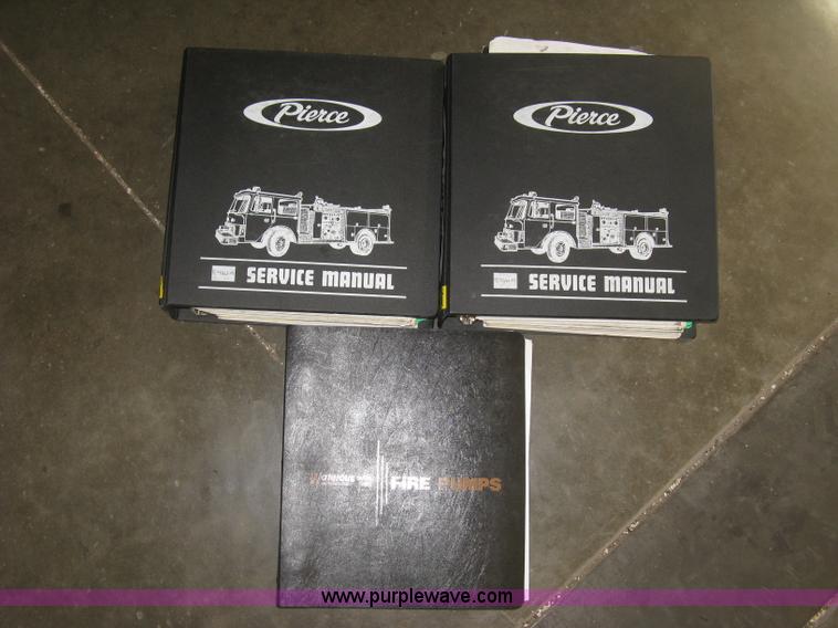 image for item H9469 1988 Pierce pumper fire truck