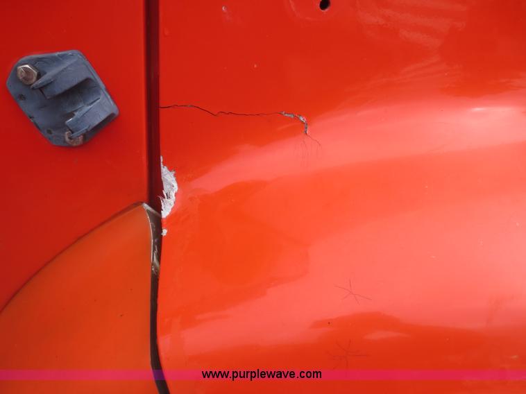 image for item I2195 1991 International 4900 dump truck