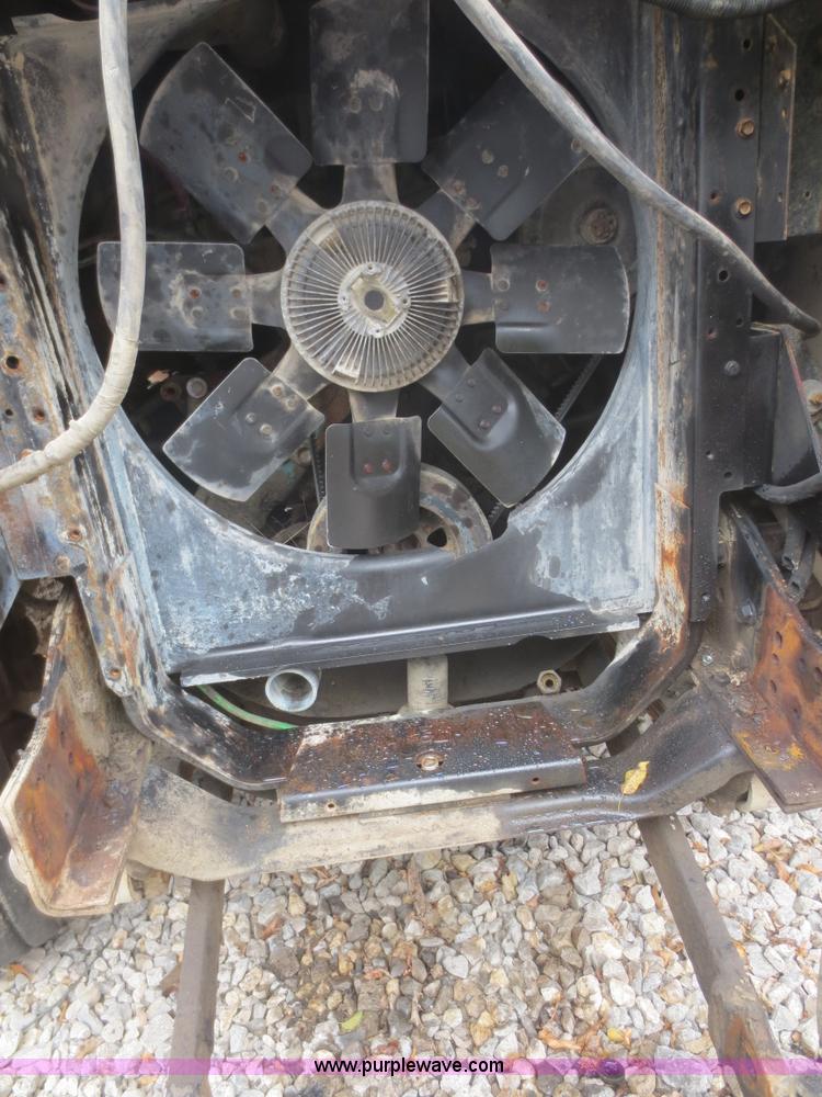 image for item I2195 1991 International 4900 dump truck